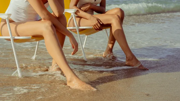 Infezioni Intime da Piscina e da Spiaggia: Come prevenirle in Estate?