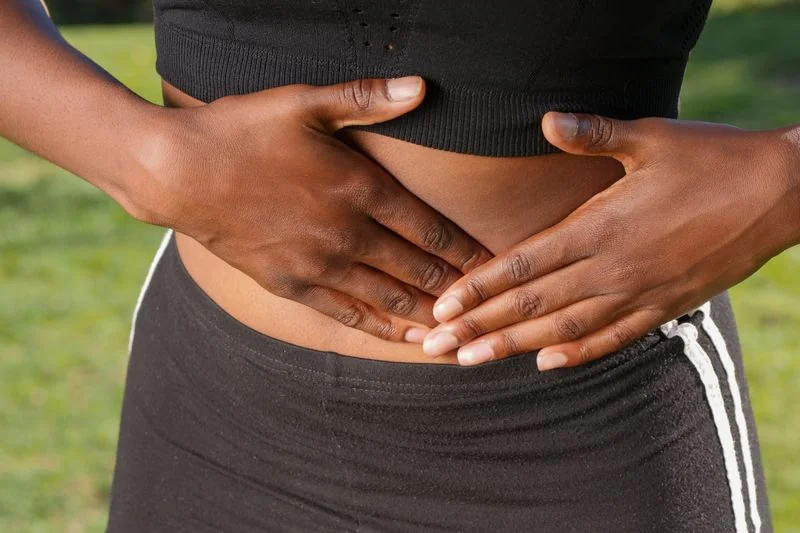 Gonfiore addominale: Cause, Rimedi, Sintomi e Prevenzione